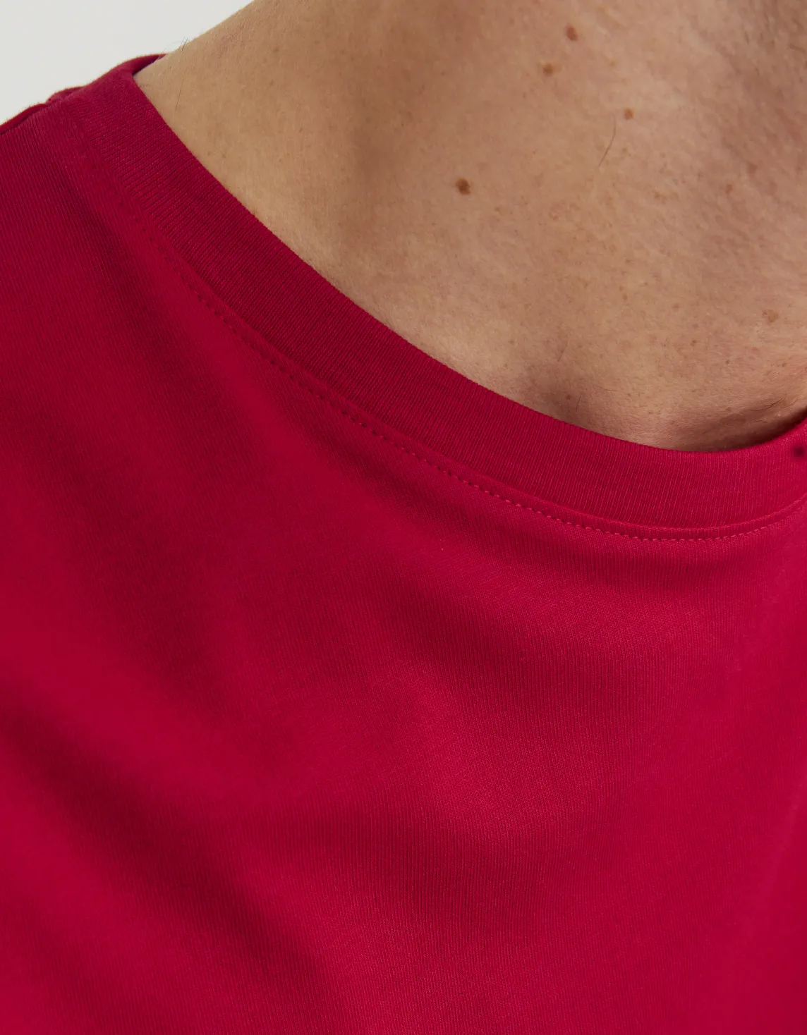 Erkek Göğüs Baskılı Tişört - Corplogo Kırmızı